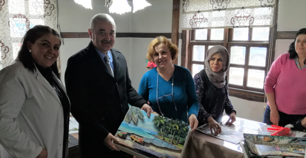 Başkan Karataş’tan Kadın Kültür Merkezine ziyaret