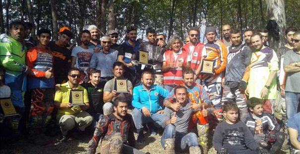 Osmancıklı motorcular Gümüşhacıköy'de yarıştı