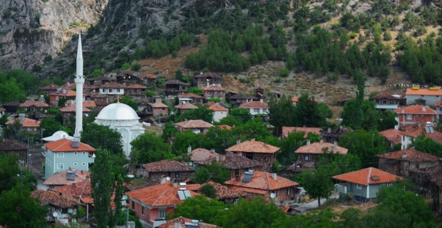 Osmancık'ta vakalar arttı! Bir köy karantinaya alındı
