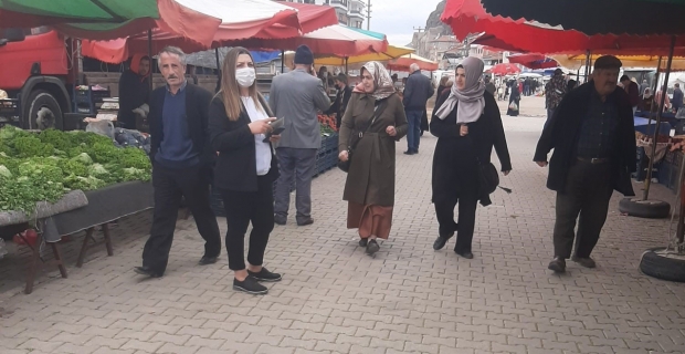 CHP Kadın Kolları, pazarın nabzını yokladı